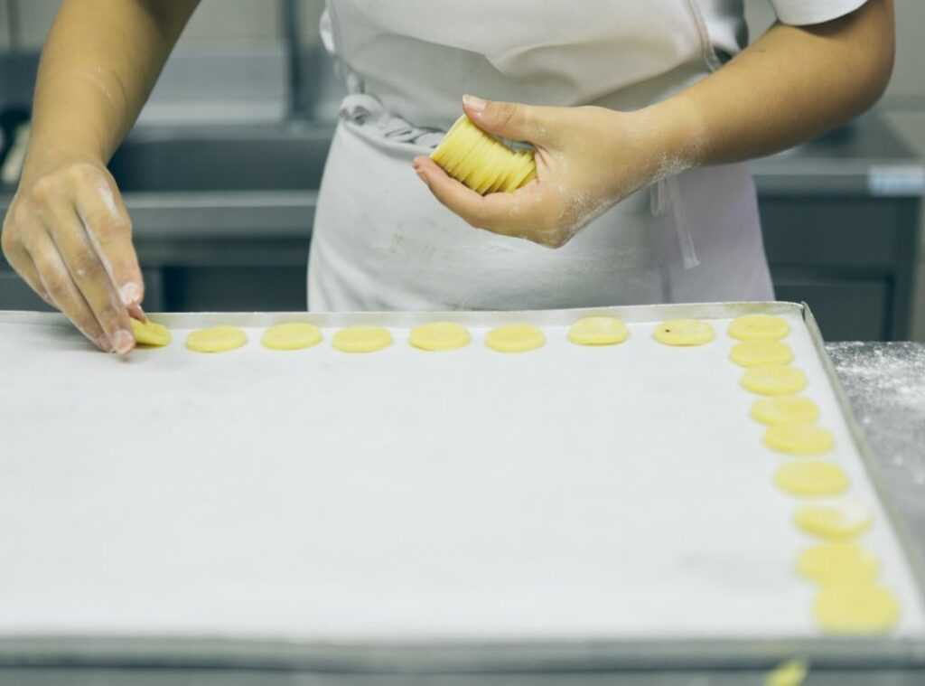 French pastry techniques